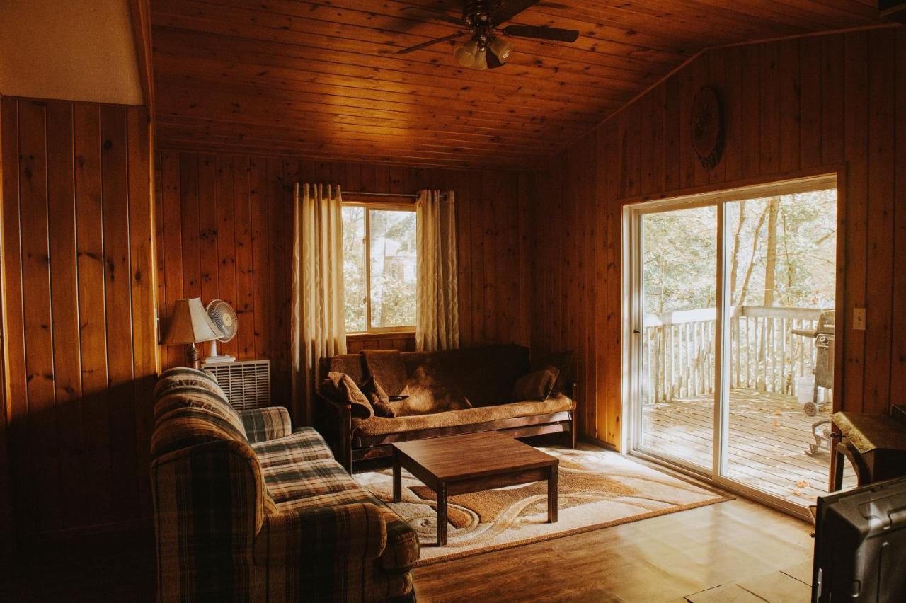 Lang Lake Resort Espanola Esterno foto