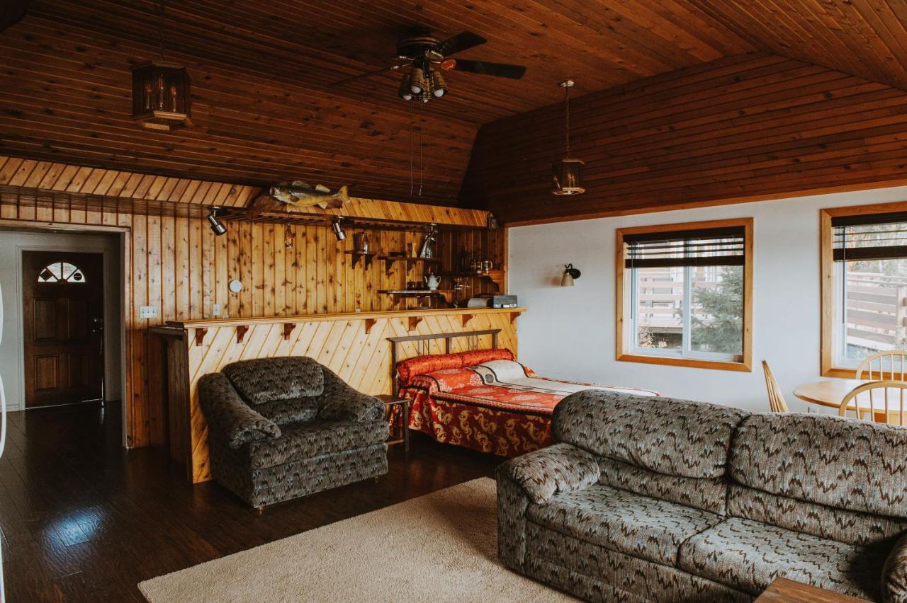Lang Lake Resort Espanola Esterno foto