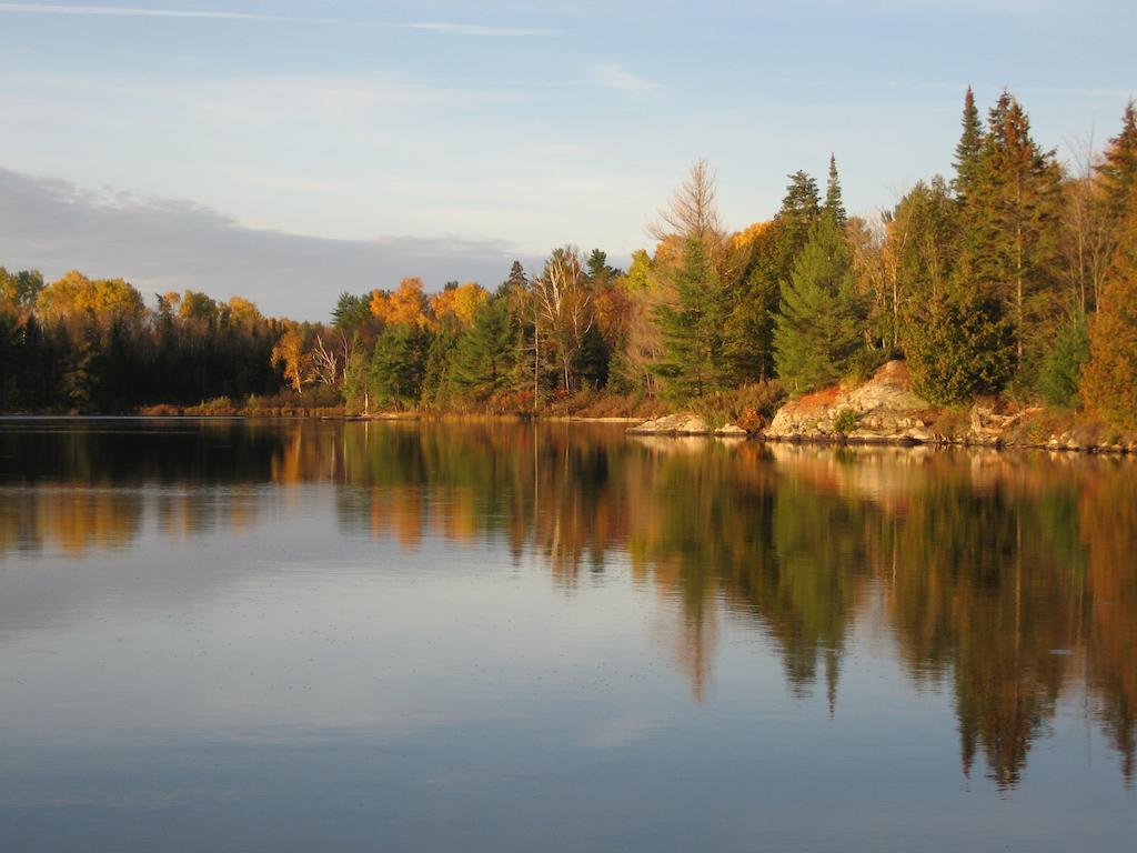 Lang Lake Resort Espanola Esterno foto
